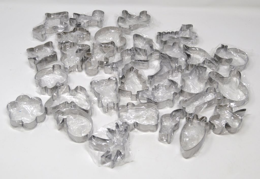 30 Stück Ausstechformen Ausstecher Set Plätzchenformen aus Edelstahl Metall