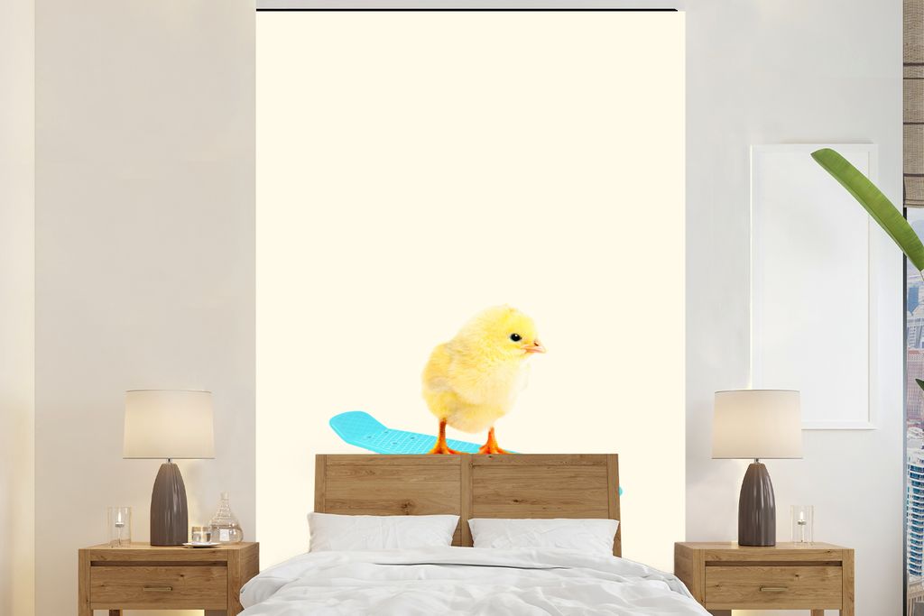 MuchoWow Fototapete für Wohnzimmer oder Schlafzimmer Wandtapete Vinyl Motivtapete Küken - Gelb - Skateboard - Blau - Tiere - 180x280 cm - Wallp...