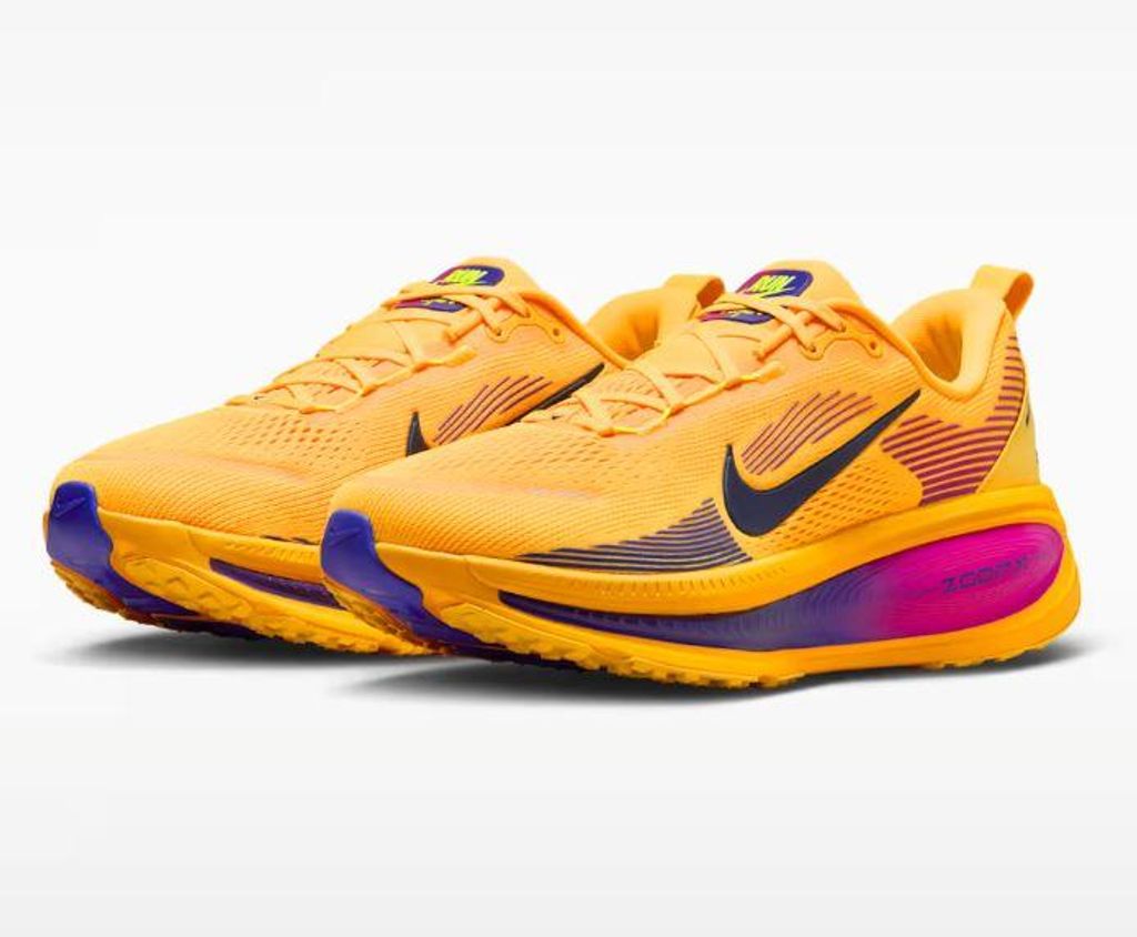 Scarpe Sportive Nike Vomero 18 Hm6803 802 Immagine del prodotto 