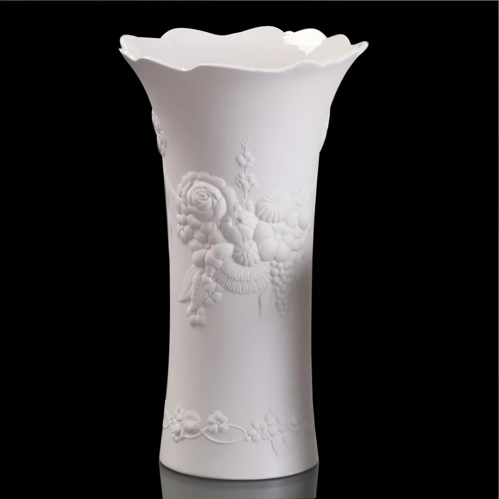 Vase Kaiser Flora pour décoration de table et salons sophistiqués