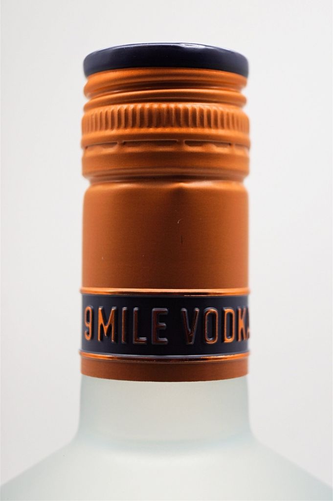 9 Mile Vodka mit LED Beleuchtung | 37,5 % vol | 0,7l Produktbild 12
