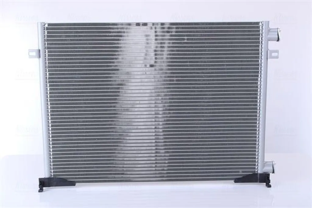 Condenseur Climatisation NISSENS avec technologie de refroidissement