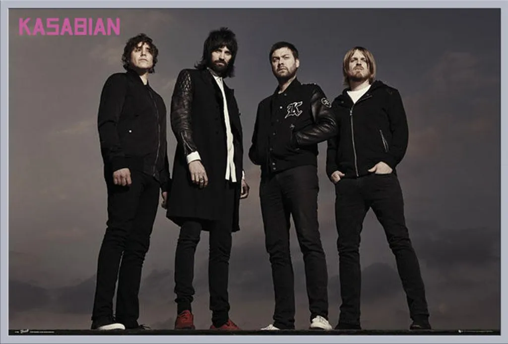 Affiche Kasabian sous Cadre Argenté Incassable avec Vitre Acrylique