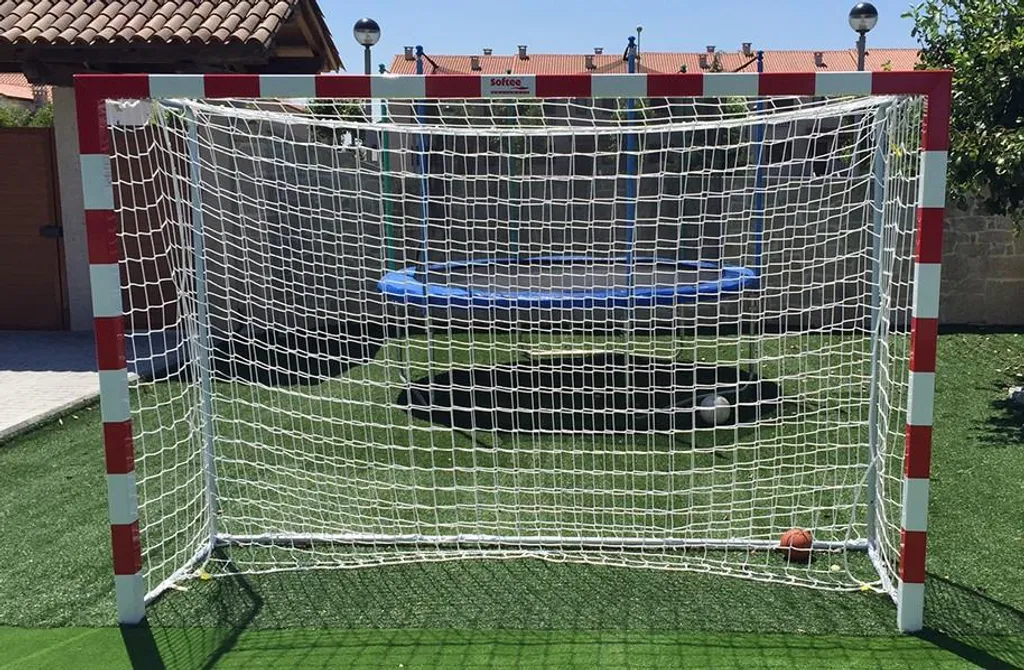 Rideaux Amortisseurs Futsal pour Équiper les Gymnases de Club