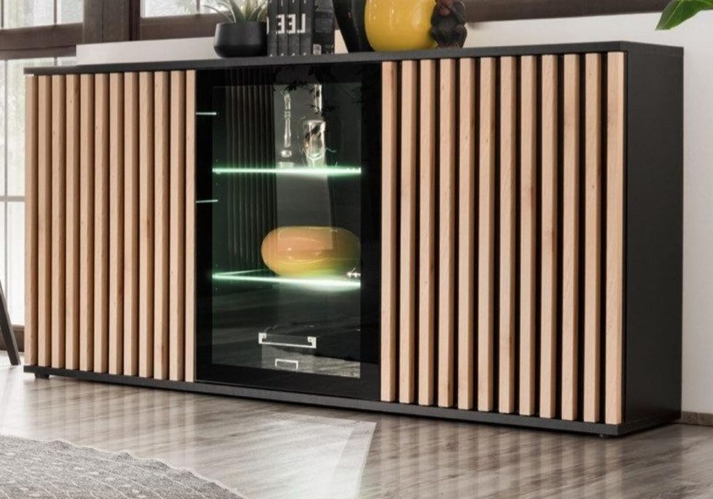 Sideboard "Morgan" in schwarz und Jackson Eiche Kommode mit 3D-Lamellen inkl. LED