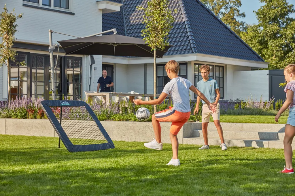 Salta Motion Rebounder 84x84 cm - Cadre robuste et inclinaison variable - 7