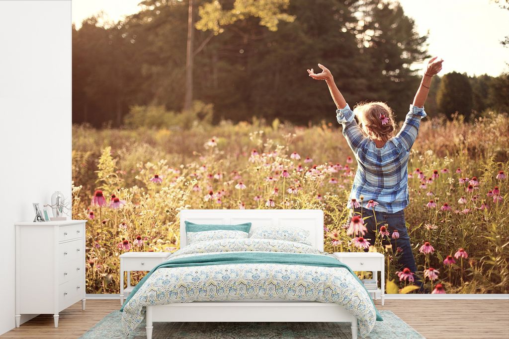 MuchoWow Fototapete für Wohnzimmer oder Schlafzimmer Wandtapete Vinyl Motivtapete Frau - Blumen - Frühling - 450x300 cm - Gemusterte