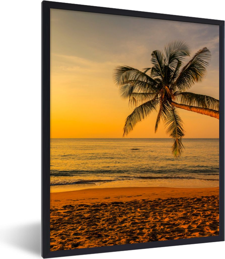 MuchoWow Gerahmtes Poster Palme - Strand - Sonnenuntergang - Meer 60x80 cm - Poster mit Schwarzem Bilderrahmen Wandposter Rahmen Foto Bilder - Pr...