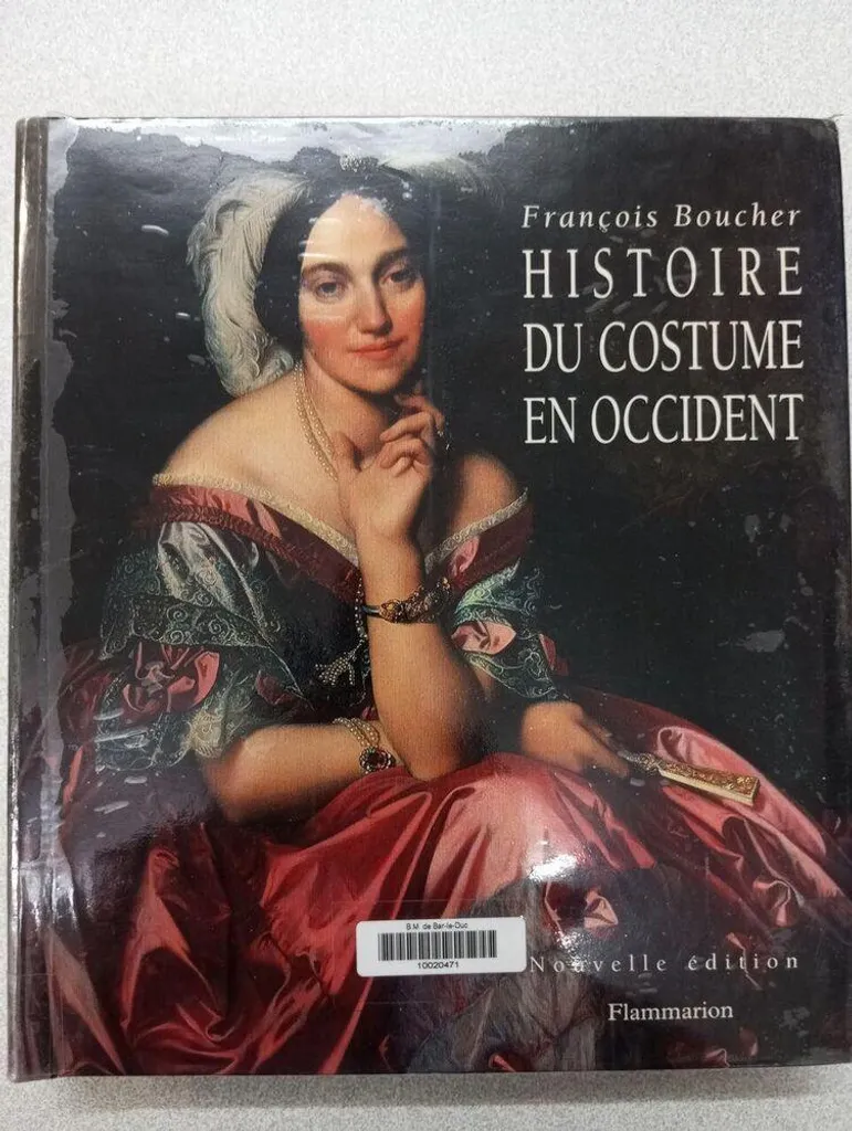 Livre Histoire du costume en occident : panorama complet des styles anciens