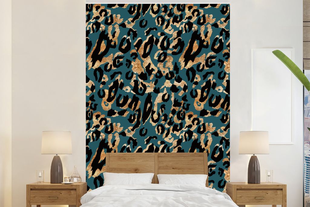 MuchoWow Fototapete für Wohnzimmer oder Schlafzimmer Wandtapete Vinyl Motivtapete Pantherdruck - Gold - Türkis - 225x350 cm - Schlafzimmer tapete