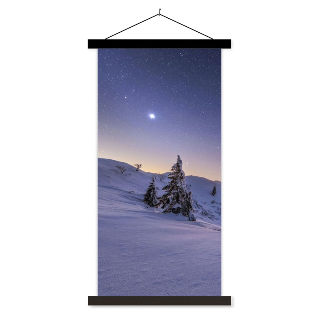MuchoWow Textilposter Winter - Schnee - Nacht - Bäume 90x180 cm mit schwarzem Rahmen - Dekoration Wohnzimmer
