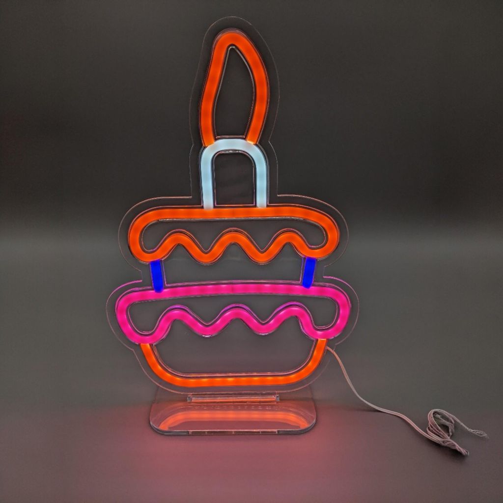 LED Neon Standleuchte "Sweet Cake" – 22 x 32 cm – USB-Anschluss & Schalter – Stylische Tischdeko für Küche, Café & Party