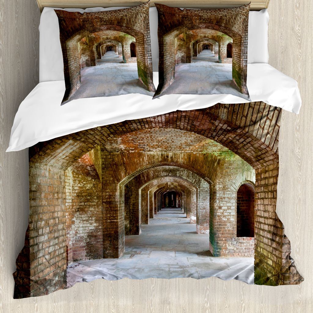 ABAKUHAUS Jahrgang Bettbezug, Brick Arches Dry Tortugas, Milbensicher Allergiker geeignet mit Kissenbezügen, 200 cm x 200 cm - 80 x 80 cm, Braun