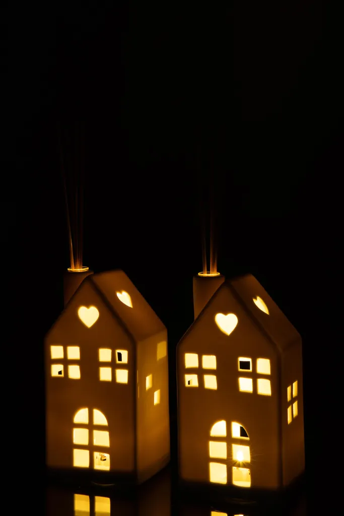 Vase LED blanc avec motif maison et cœur J-Line - Éclairage d'ambiance - 2
