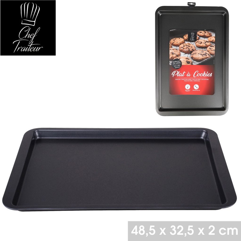 A black baking tray is shown from a top-down perspective, with a smaller image of the product packaging in the upper right corner.