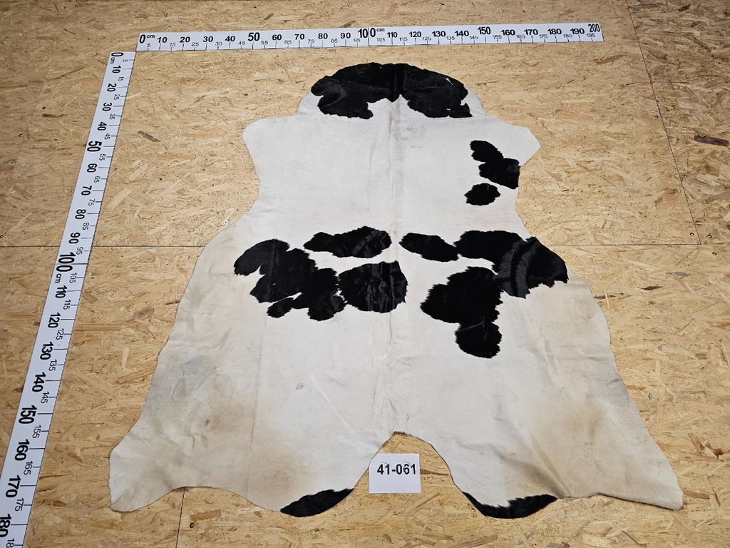 Kuhfell mit kleinen Mängeln 41-061