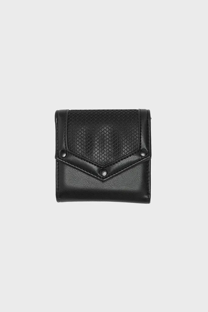 Portafoglio Dominio KILLSTAR - Eleganza Oscura e Dettagli Fishnet