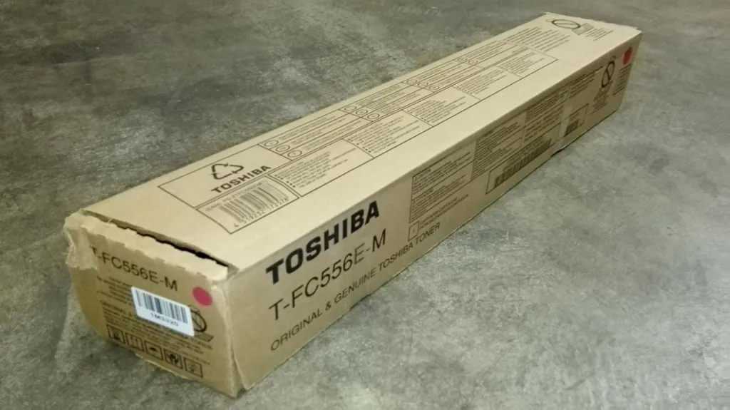 Toner Toshiba T-FC556EM Magenta idéal pour rapports et graphiques pro