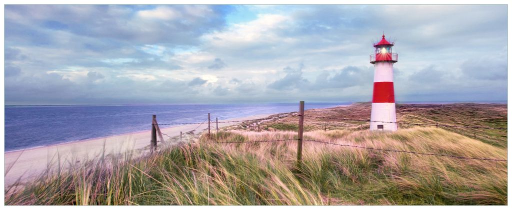 Wallario Wandbild aus Acryl, 125 x 50 cm, freischwebende Optik - Leuchtturm am Strand von Sylt
