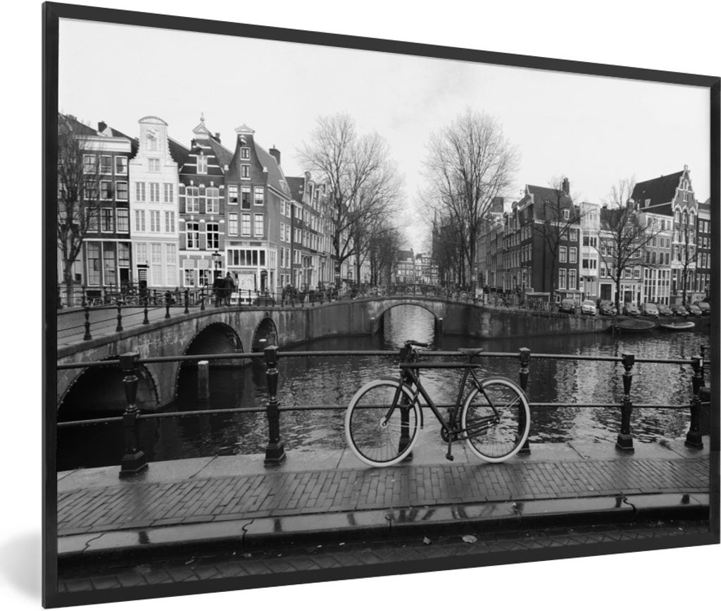 MuchoWow Gerahmtes Poster Amsterdamer Grachten - Schwarz und weiß 30x20 cm - Poster mit Schwarzem Bilderrahmen Wandposter Rahmen Foto Bilder - K...