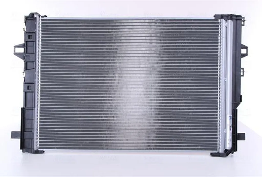 Condenseur Climatisation Nissens 940322 en Aluminium pour Mercedes
