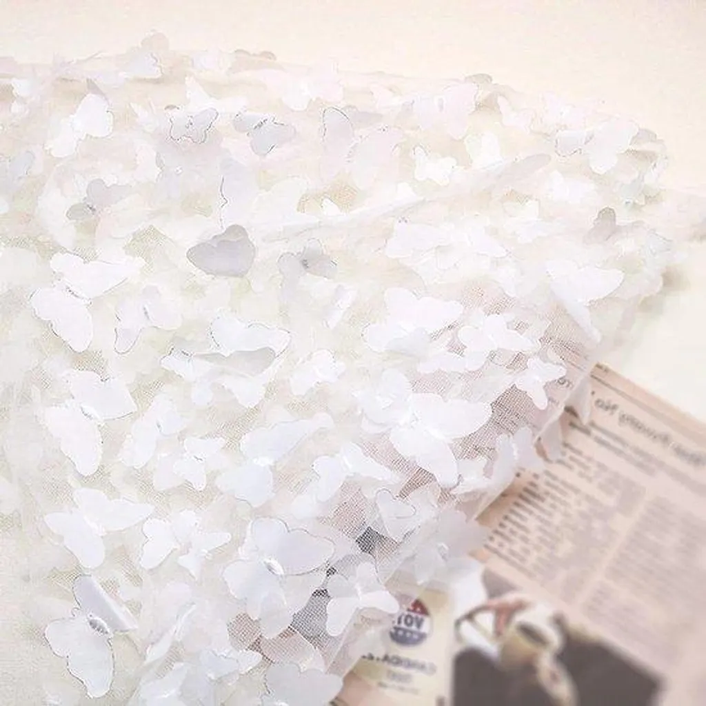 Papillon 3D blanc en tissu tulle lavable pour déco murale chambre enfant
