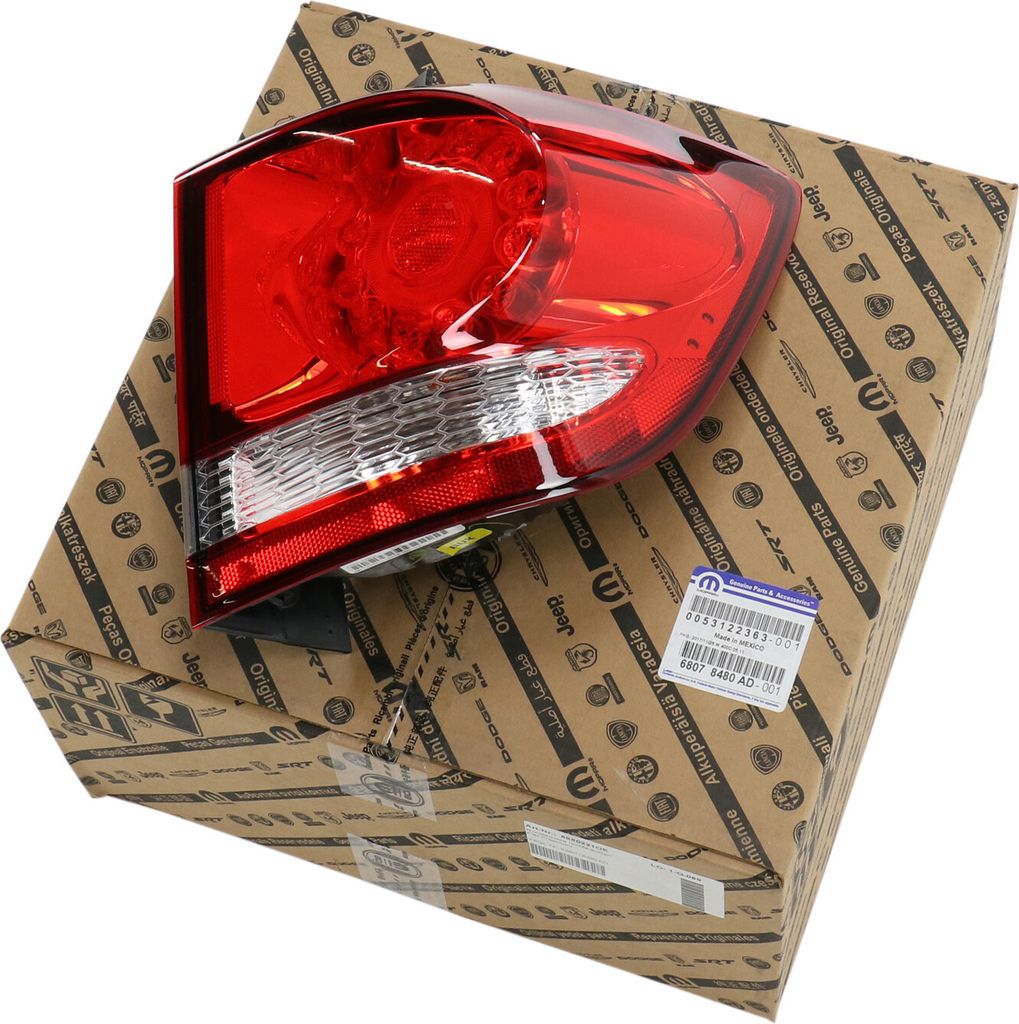Fiat Rückleuchte rechts außen Freemont K68078480AD