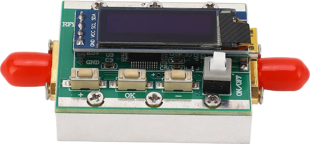 Éliminez la saturation de signal RF avec cet atténuateur 3800 MHz USB