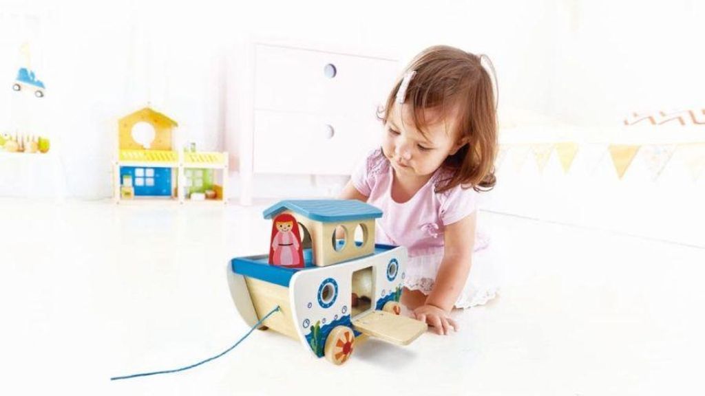 Hape, juguete para arrastrar y empujar, arca de animales, Imagen del producto 