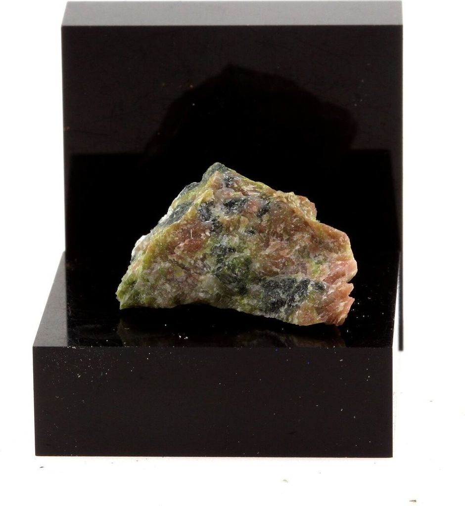 Anyolit 11,9 Karat