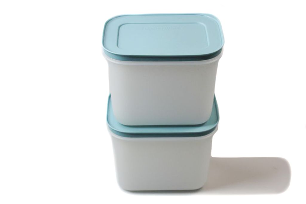 Tupperware Gefrier-Behälter 2x 1,1 Liter – Weiß-blau, Stapelbar, Spülmaschinenfest Bis -45°C