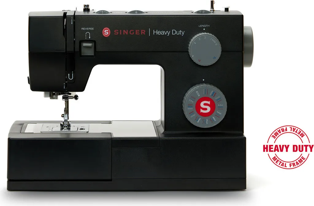 Machine à coudre SINGER 4432 Black Edition automatique et robuste - 24