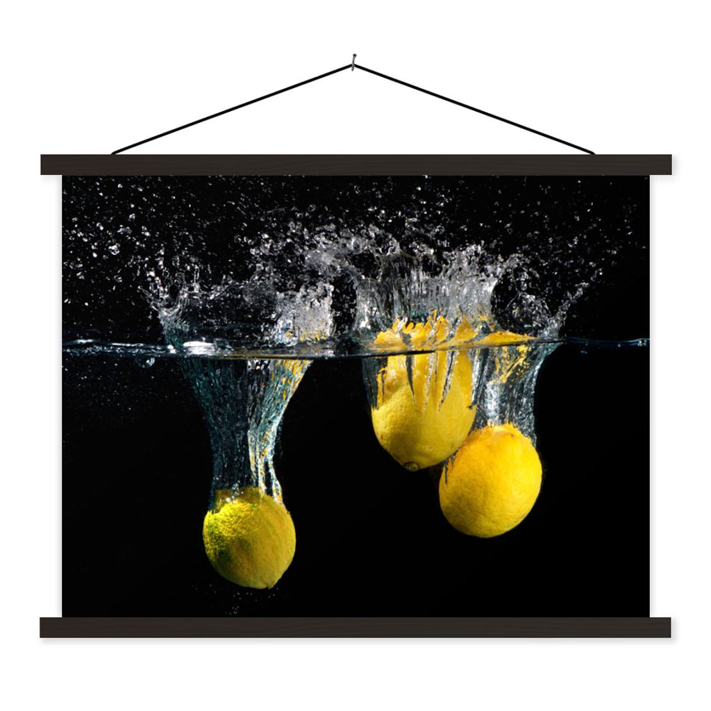 MuchoWow Textilposter Zitrone - Frucht - Stilleben - Wasser - Gelb 150x113 cm mit holzfarbenen Rahmen - Poster