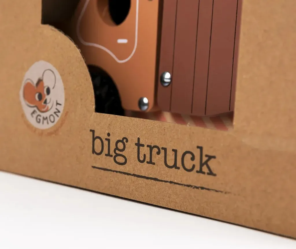 Petit camion en bois naturel Egmont Toys aux finitions artisanales - 8