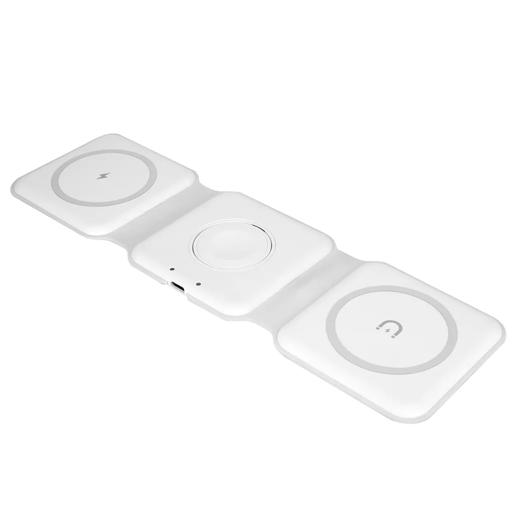 Regalo Perfetto: Stazione Ricarica Moxie MagSafe 3-in-1 per Fan Apple