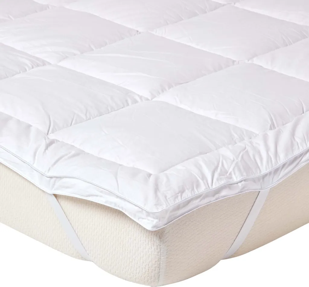 Surmatelas HOMESCAPES en soie de mûrier garnissage naturel 135 x 190 cm