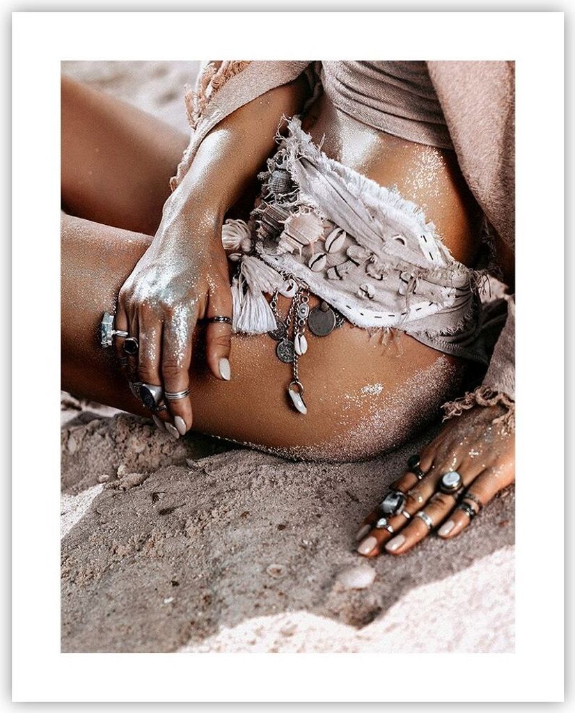Poster - Poster ohne Rahmen - Sand Frau Schmuck - 40x50 cm - Wand Bild - Wanddeko - Wandbilder - Kunstposter - Wandposter - Bilder - Kunstdruck - W...
