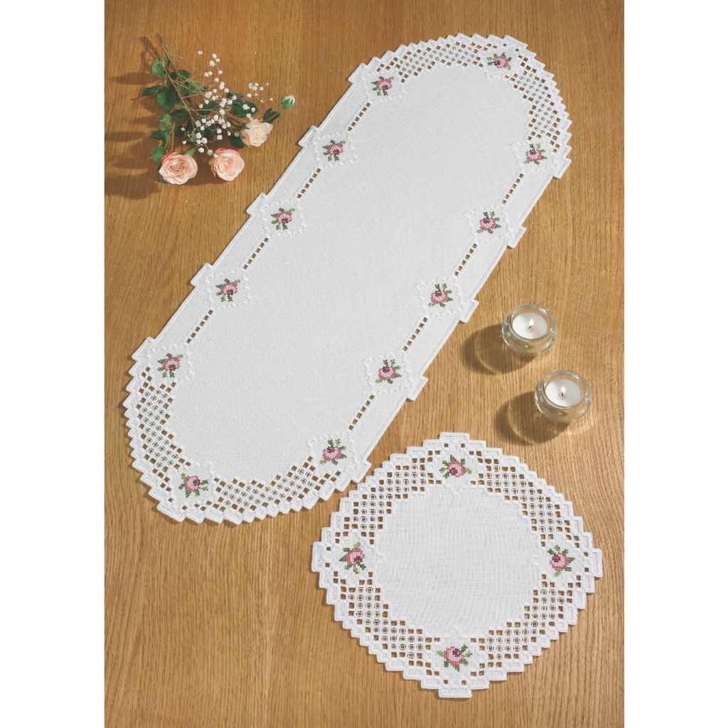 Permin Hardanger Tischläufer Stickpackung "Hardanger", Zählmuster, 30x79cm, 63-5769