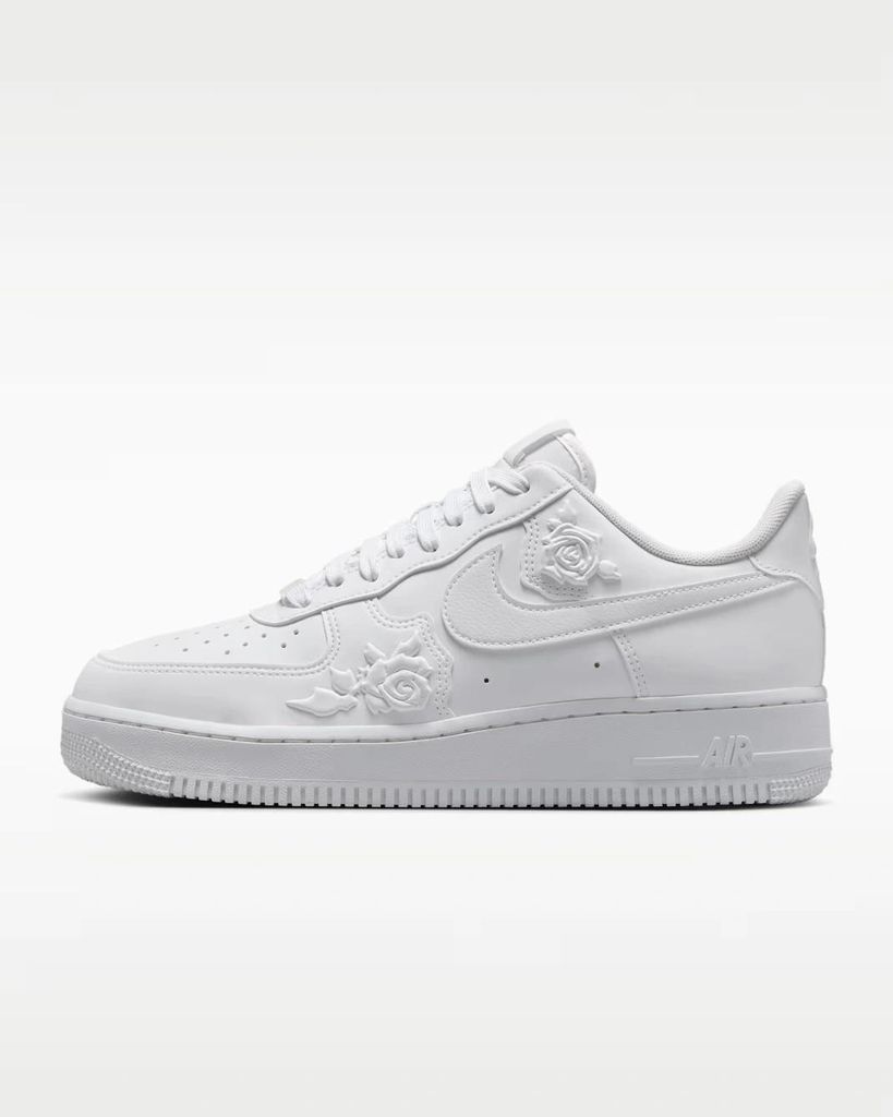 NIKE WMNS AIR FORCE 1 '07 SE da donna, scarpe da ginnastica Immagine del prodotto 