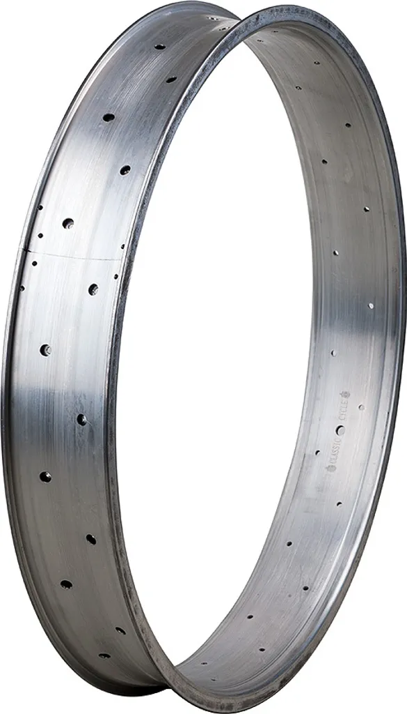 Jante alu 24 pouces 82 mm brute pour remplacer une roue de vélo voilée