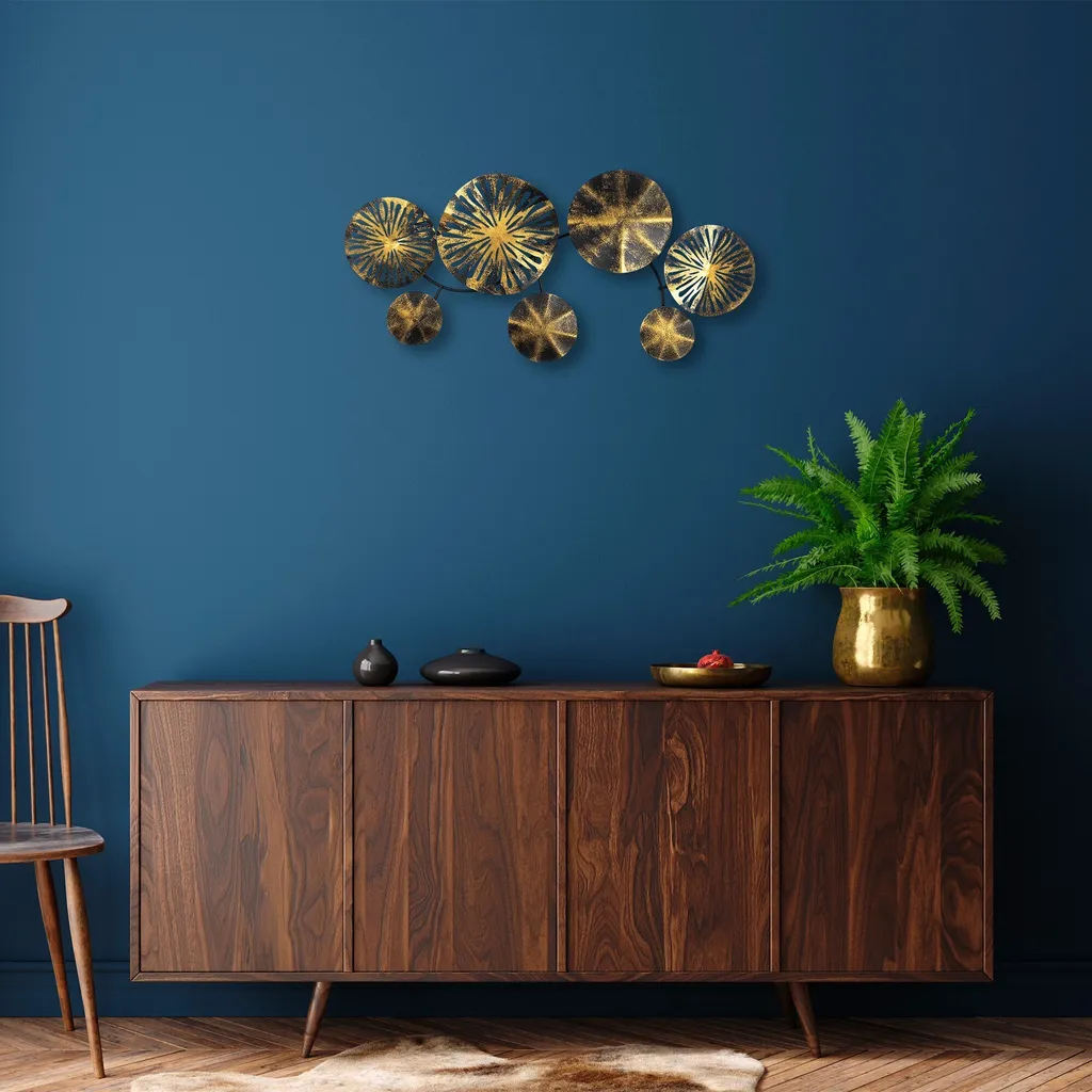 Décoration murale métal Eysan : Finissez-en avec les murs tristes et unis
