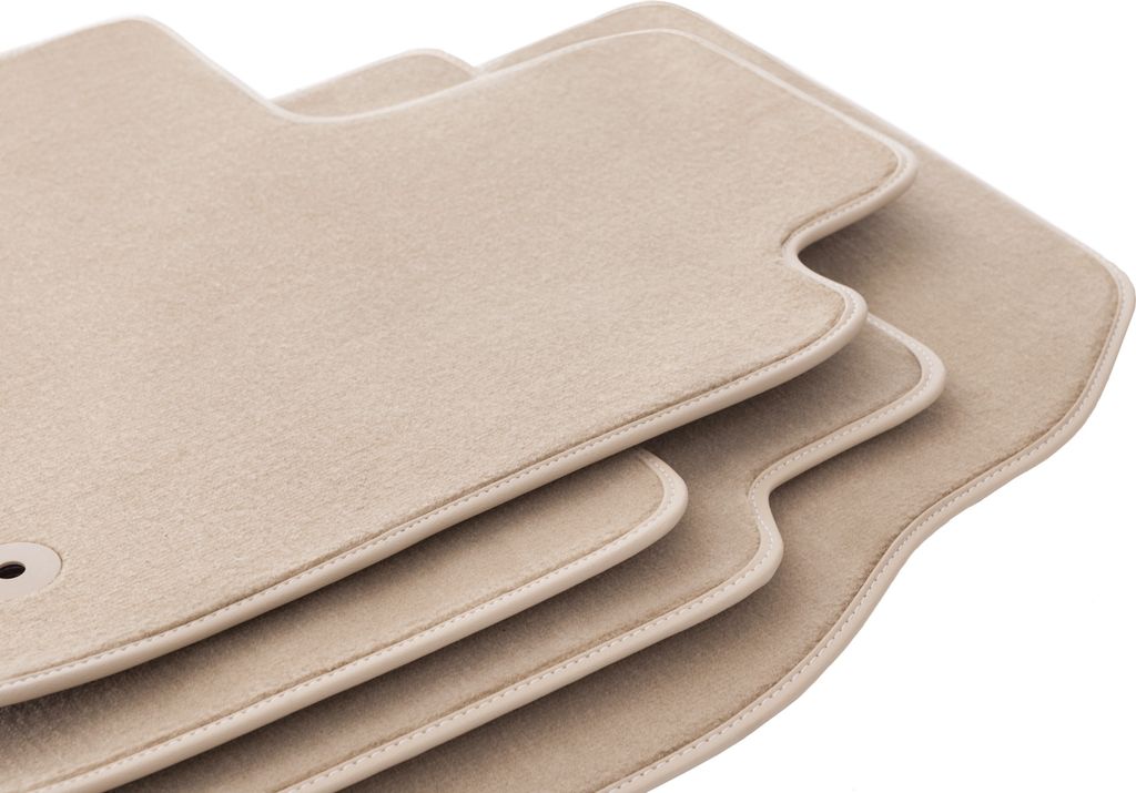 PREMIUM beige Fußmatten für: Jaguar XE Limousine 2015-