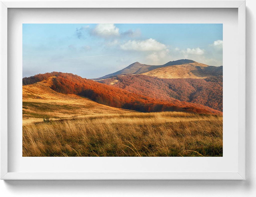 Berglandschaft im Herbst– Wandbild mit Rahmen – Gerahmtes Bild – Wanddekoration – 70x50 cm – Weiß Rahmen