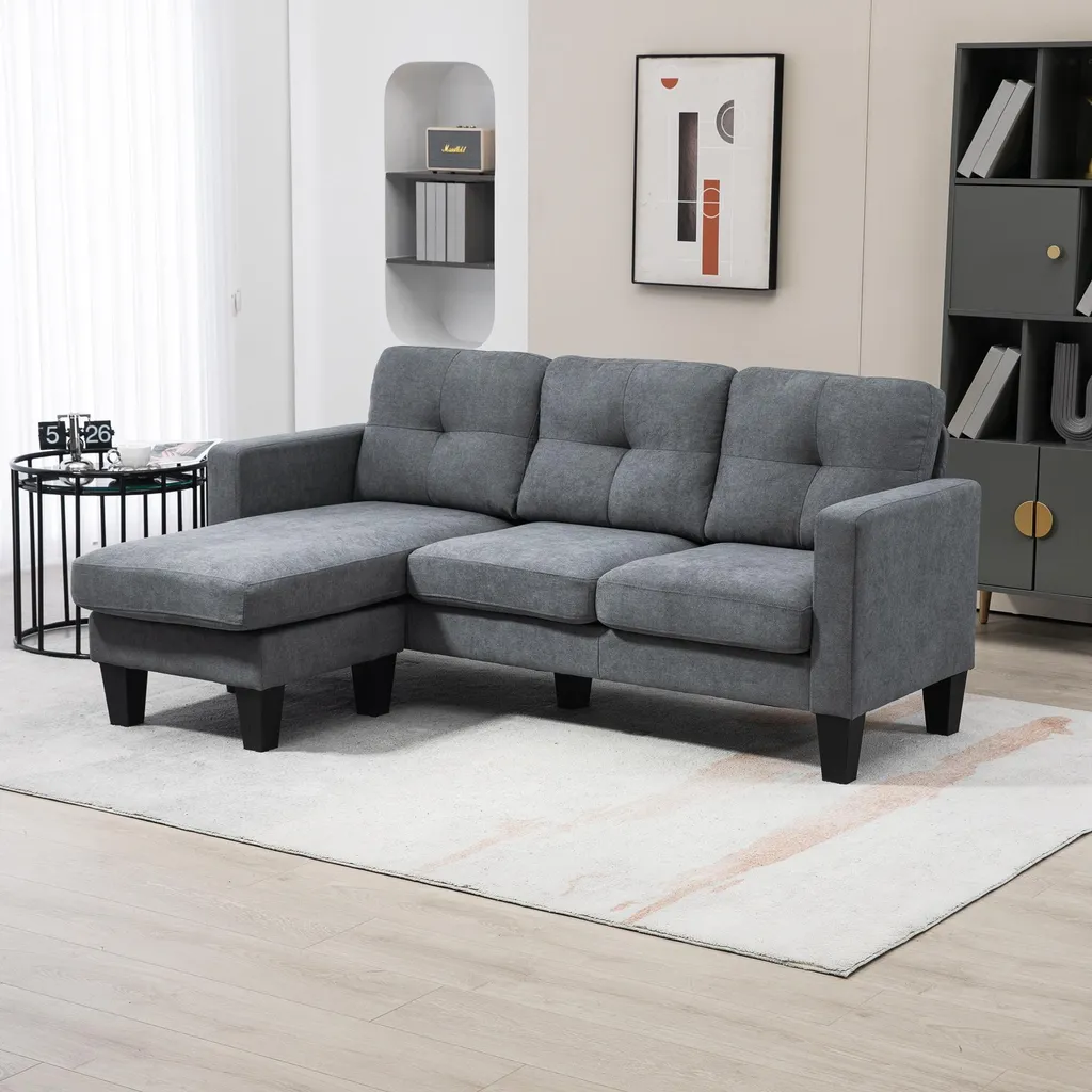 Canapé d'angle gris 3 places modulable pour optimiser l'espace salon