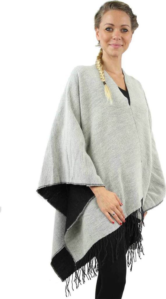 Antonio Wohlfühl-Poncho Damen Winter weiß
