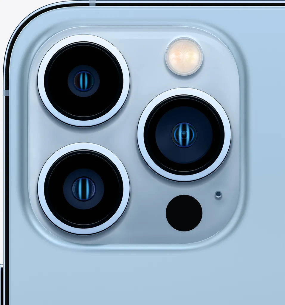 iPhone 13 Pro Max 128 Go Bleu : Ne manquez plus de Batterie ni de Puissance