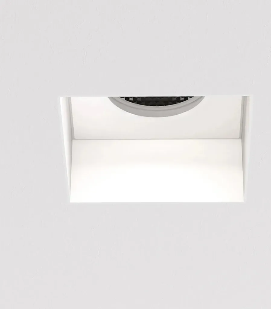 Spot Astro Trimless Square Fixed pour un plafond lisse sans cadre apparent