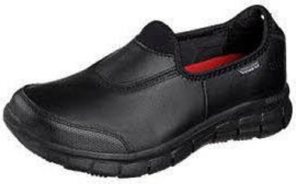 Skechers voľnočasové topánky Skechers Sure Track black Obrázok produktu 