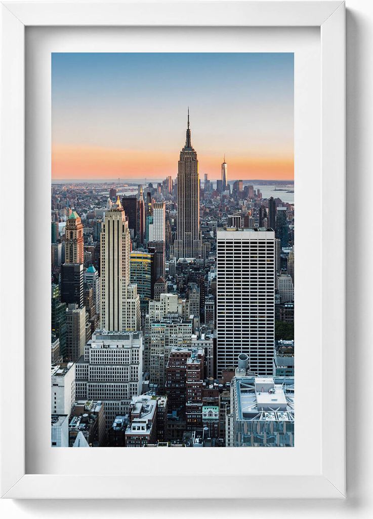 Blick auf New Yorker Architektur– Wandbild mit Rahmen – Gerahmtes Bild – Wanddekoration – 20x30 cm – Weiß