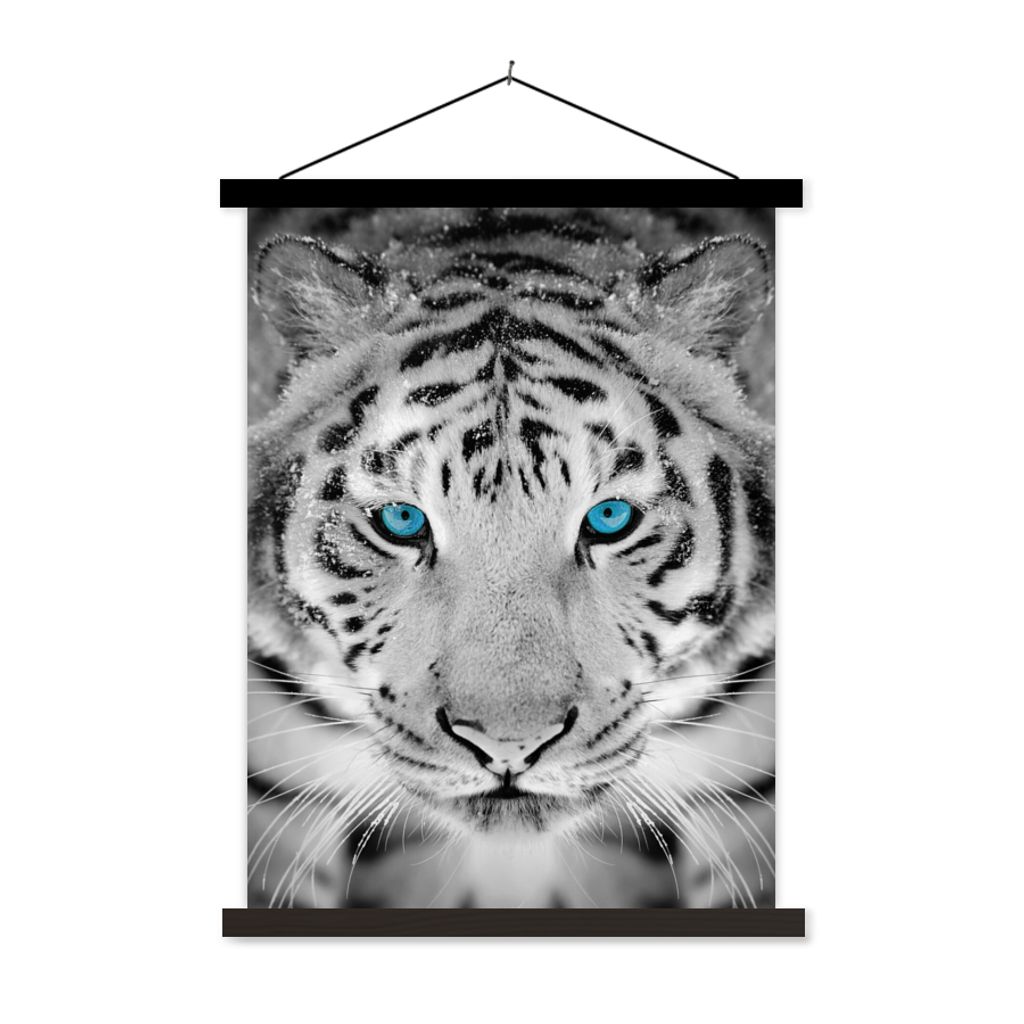MuchoWow Textilposter Tiger - Winter - Tiere 90x120 cm mit schwarzem Rahmen - Dekoration